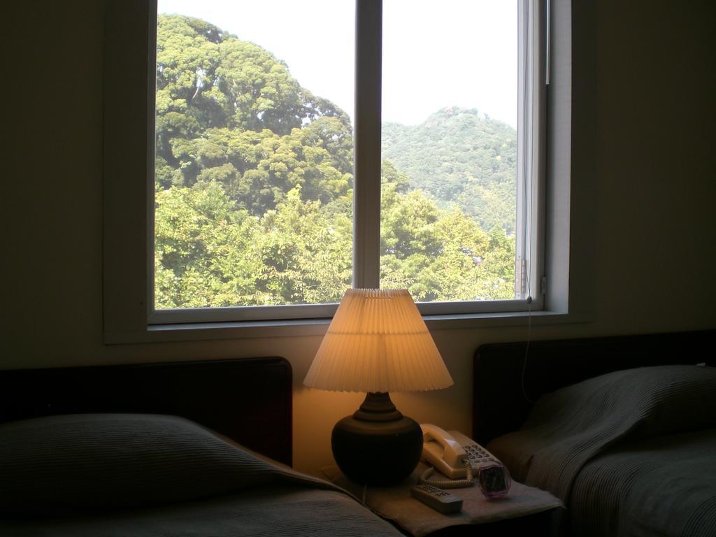 Gallery Court Ofa Atu Kawazu Rum bild